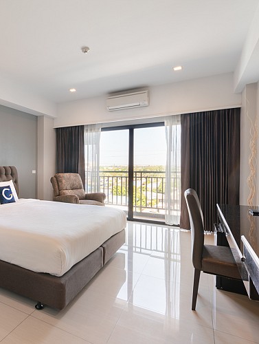 Deluxe Double Bed